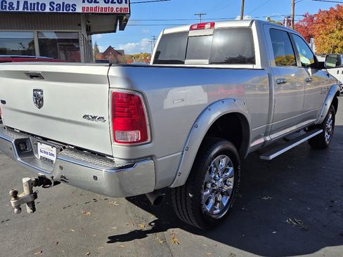 Used 2015 RAM 2500 Laramie image 9