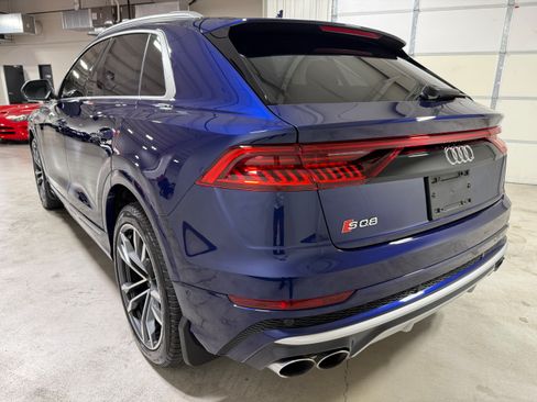 Used 2023 Audi SQ8 Prestige AWD/4WD image 7