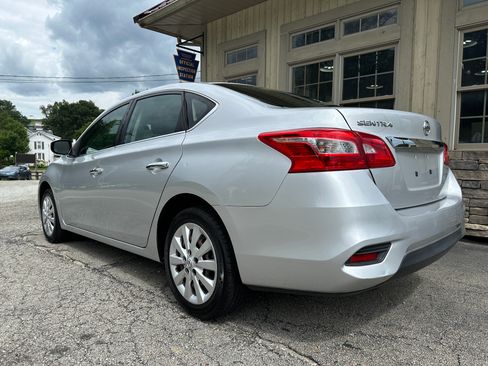 Used 2017 Nissan Sentra S FWD image 3