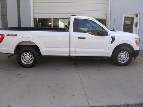 Used 2021 Ford F150 XL image 16