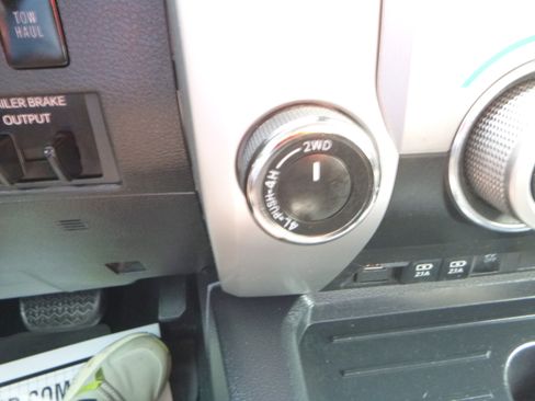 Used 2021 Toyota Tundra SR5 image 27