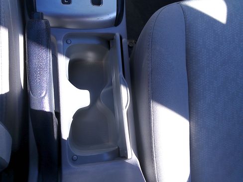 Used 2010 Hyundai Elantra SE image 21