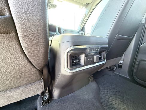 Used 2020 GMC Sierra 3500 Denali image 13