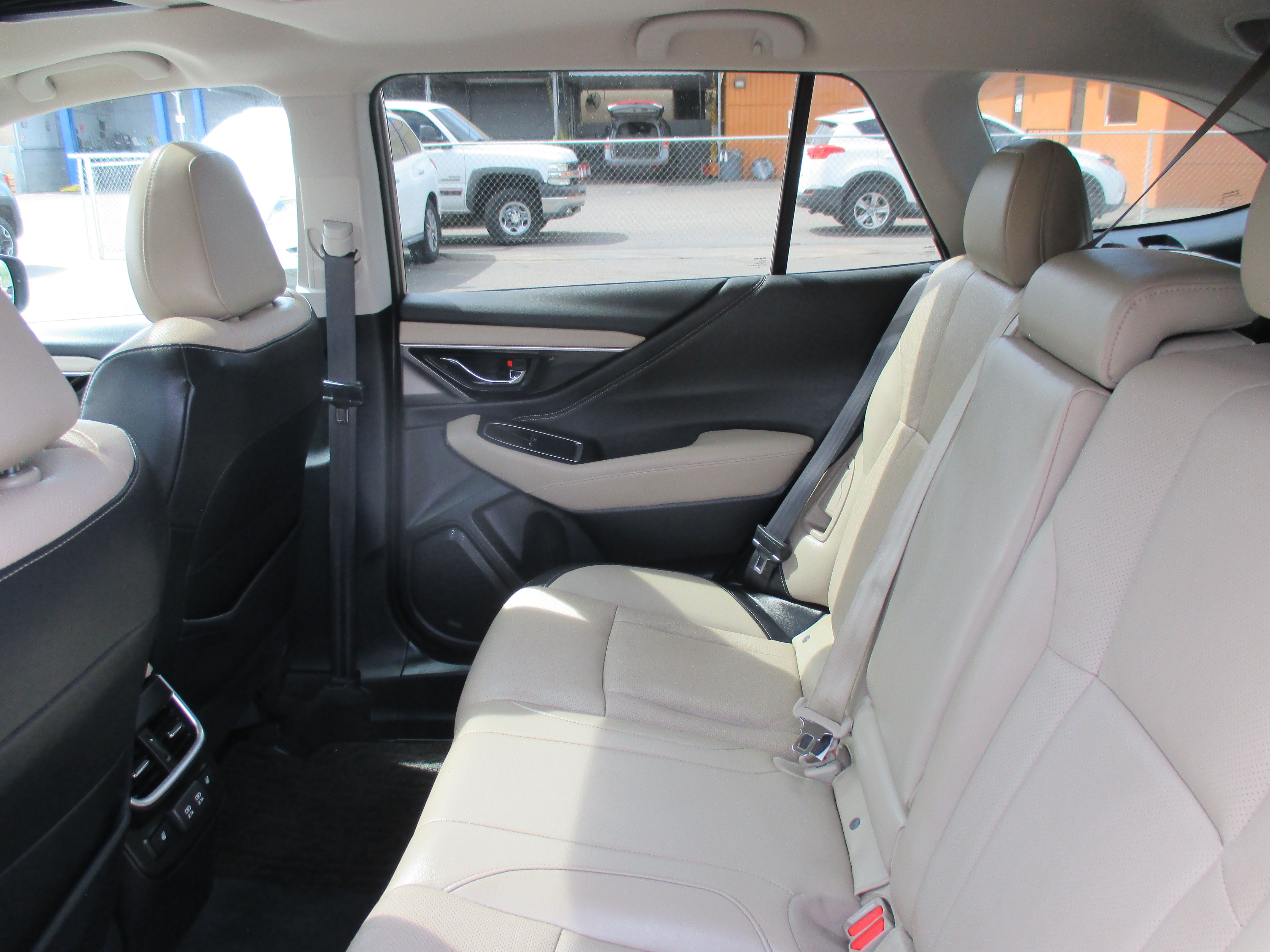 Used 2021 Subaru Outback Limited w/ Tech Package 2 AWD/4WD image 11