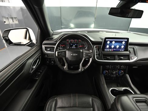 Used 2021 Chevrolet Suburban RST image 31