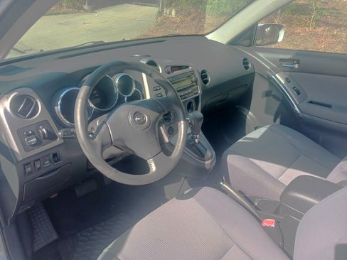 Used 2006 Toyota Matrix XR image 7