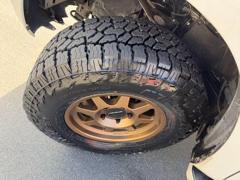 Used 2016 Toyota Sequoia Platinum image 14