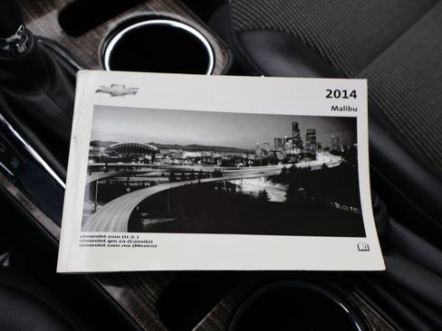 Used 2014 Chevrolet Malibu LT image 29