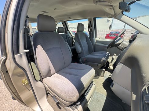 Used 2006 Dodge Caravan SE FWD image 15