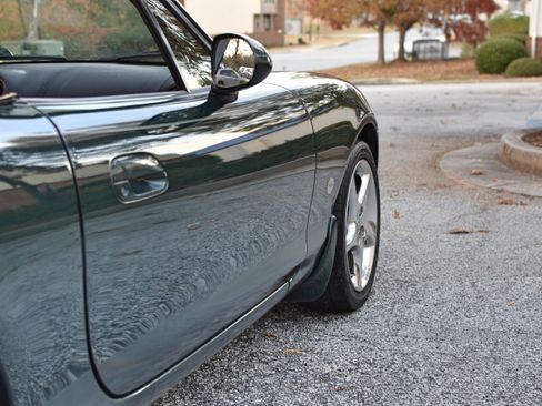 Used 2001 MAZDA MX-5 Miata Special Edition image 21