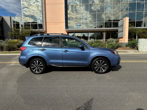 Used 2017 Subaru Forester 2.0XT Premium image 6