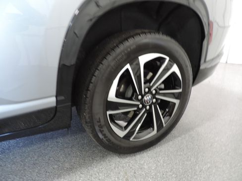 Used 2026 Buick Enclave AWD Sport Touring image 16