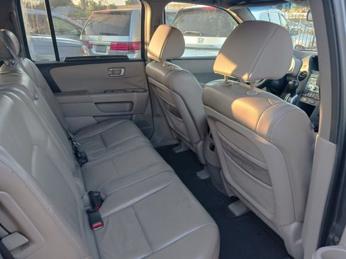 Used 2011 Honda Pilot EX-L image 5