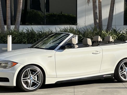 Used 2013 BMW 135is image 6