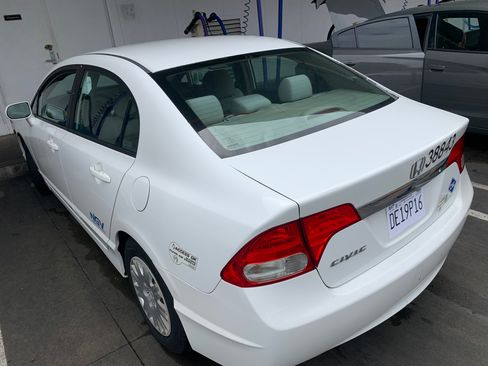 Used 2010 Honda Civic GX image 4