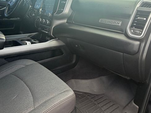 Used 2024 RAM 3500 4x4 Crew Cab Big Horn DRW image 17