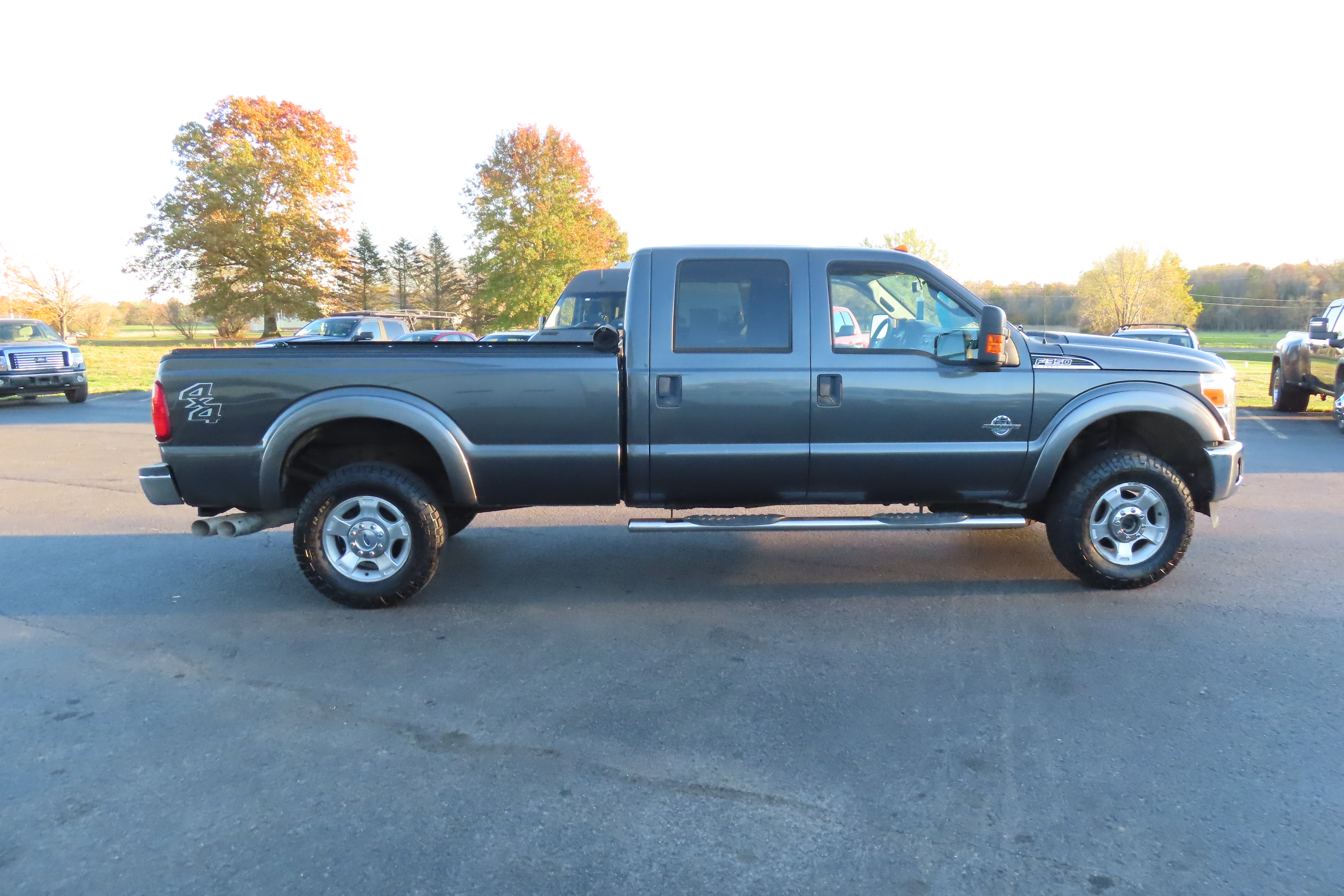 Used 2016 Ford F350 4x4 Crew Cab Super Duty image 5