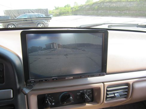 Used 1993 Ford Bronco Eddie Bauer AWD/4WD image 18