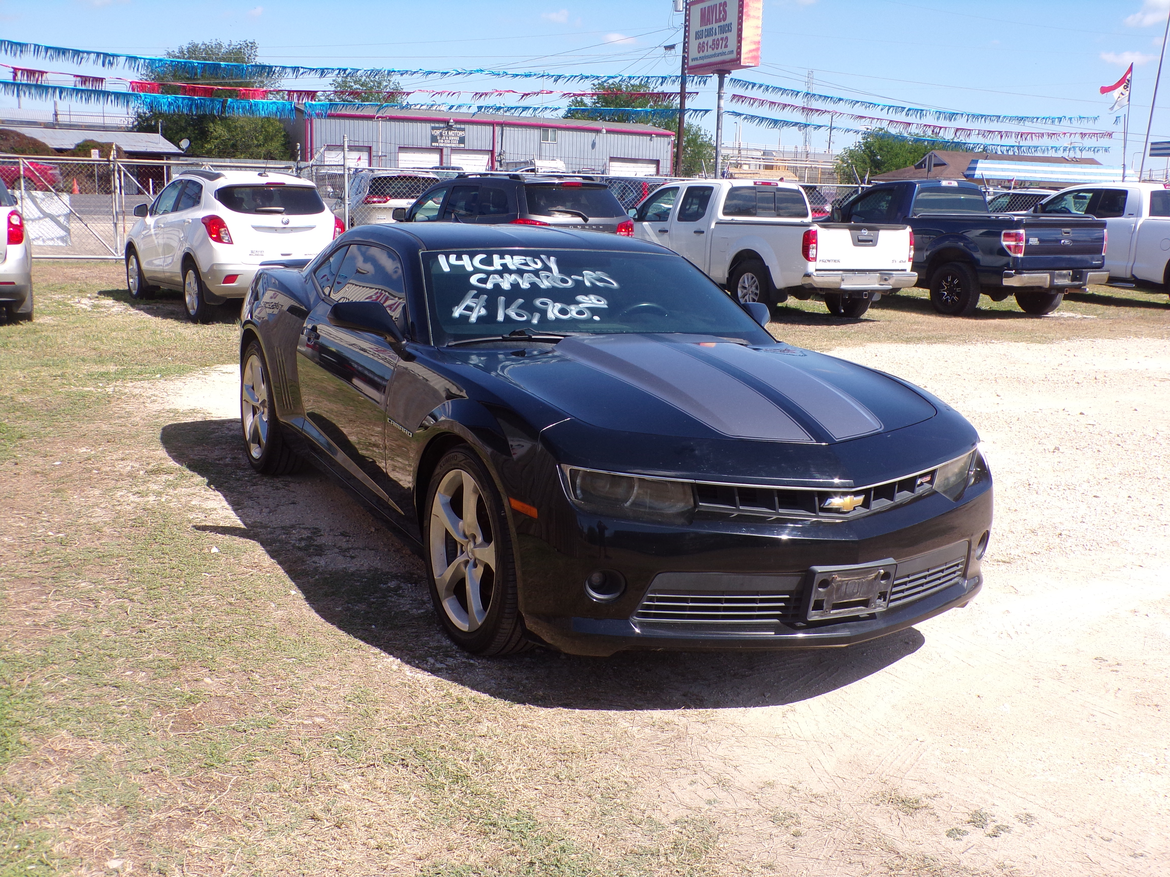 Used 2014 Chevrolet Camaro LT RWD image 5