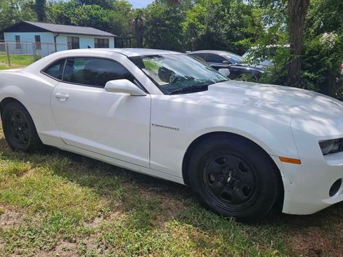 Used 2012 Chevrolet Camaro LS Coupe RWD image 2
