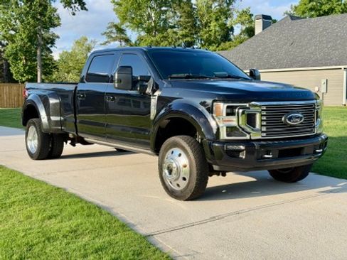 Used 2021 Ford F450 4x4 Crew Cab Platinum image 1