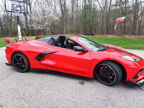 Used 2021 Chevrolet Corvette Stingray 3LT image 9