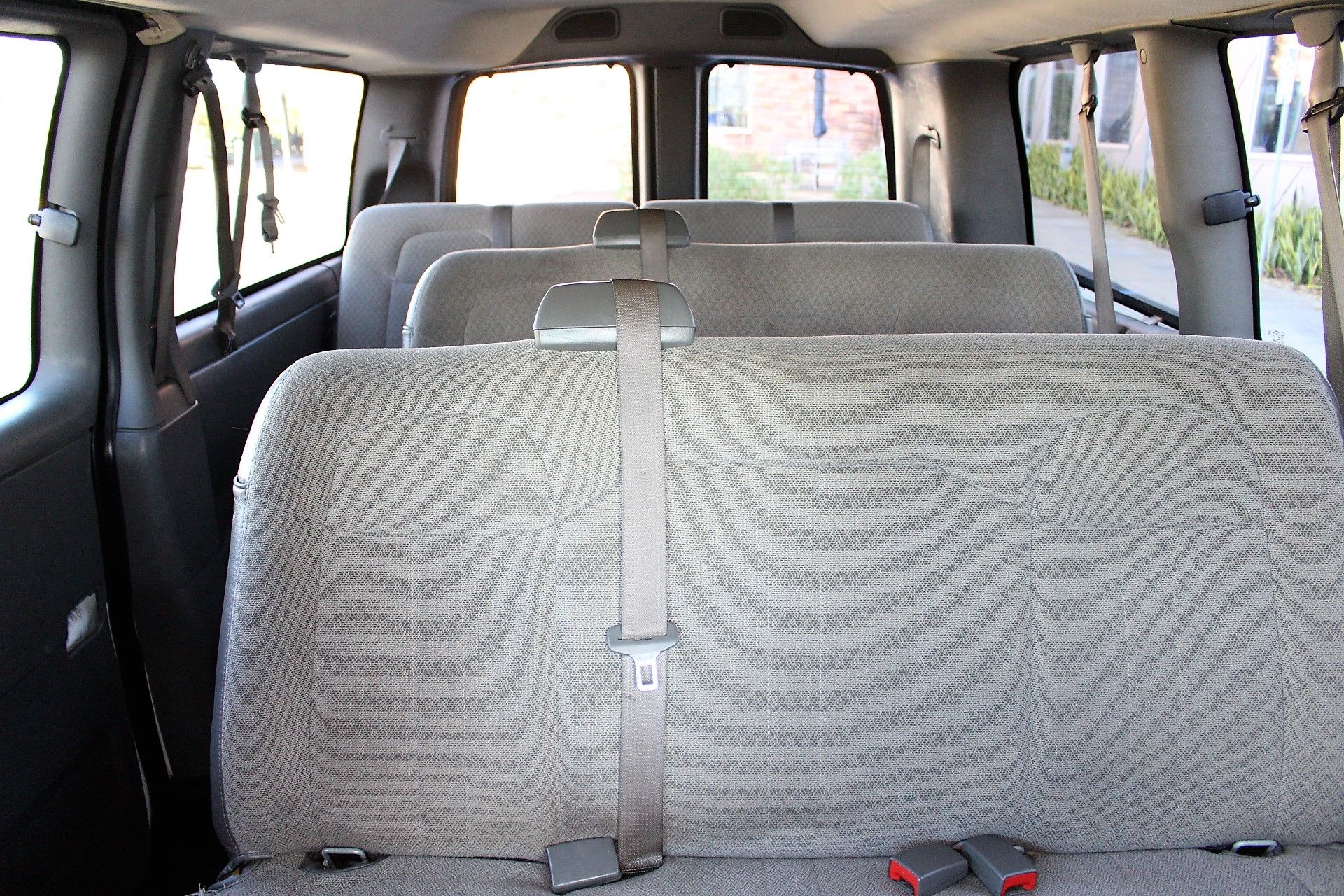 Used 2019 Chevrolet Express 3500 LT RWD image 24