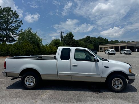 Used 2000 Ford F150 2WD SuperCab image 3