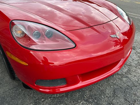 Used 2008 Chevrolet Corvette w/ 3LT image 11