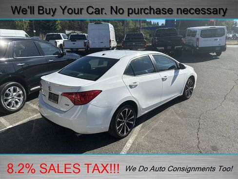 Used 2018 Toyota Corolla XSE image 7