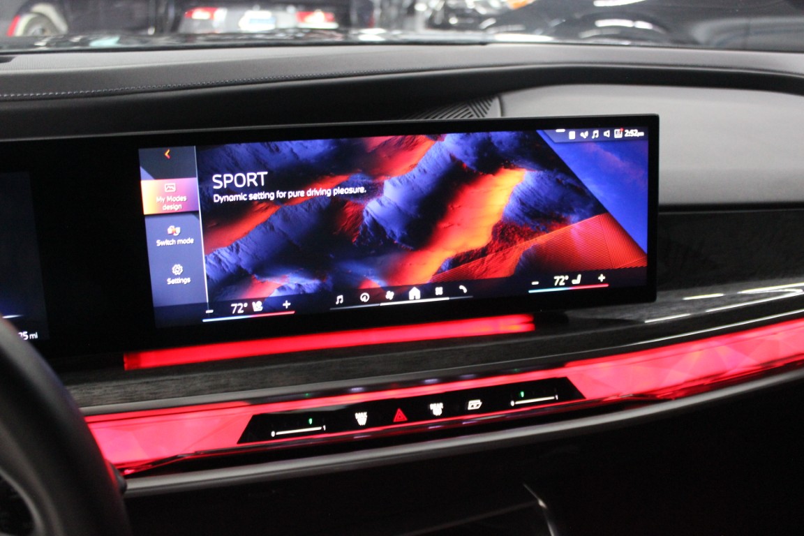 Used 2024 BMW i7 eDrive50 RWD image 34