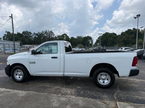 Used 2017 RAM 1500 2WD Regular Cab ST image 3