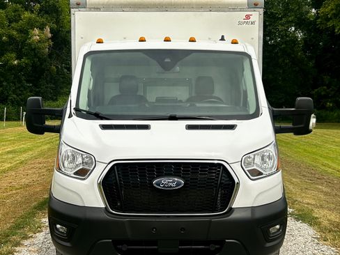 Used 2021 Ford Transit 350 DRW RWD image 8