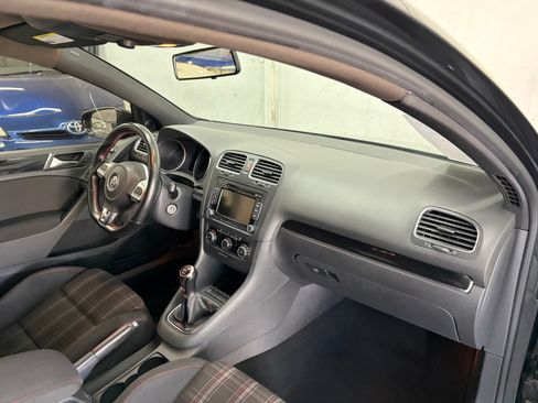Used 2010 Volkswagen GTI 2-Door FWD image 19