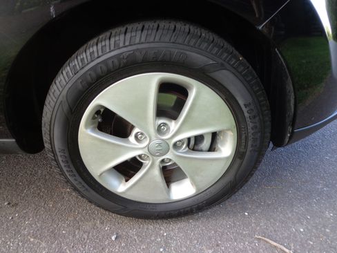 Used 2015 Kia Soul image 16