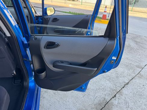 Used 2007 Honda Fit Sport image 27