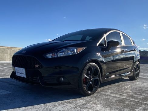 Used 2019 Ford Fiesta ST image 24