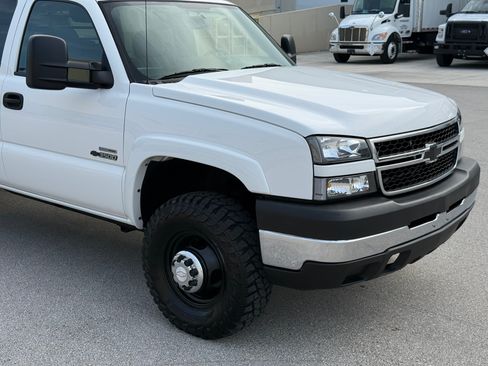 Used 2007 Chevrolet Silverado 3500 4x4 Crew Cab image 57