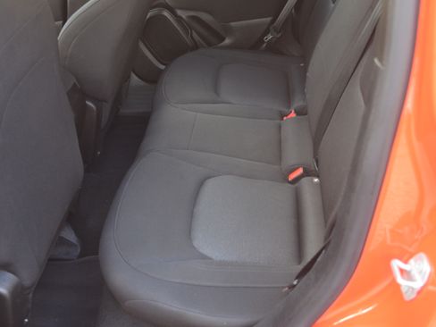 Used 2019 Jeep Renegade 4WD Sport image 9