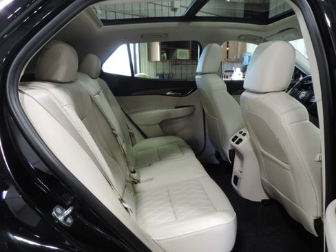 Used 2023 Buick Envision Avenir image 29