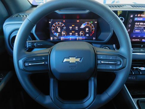 New 2026 Chevrolet Colorado W/T image 27