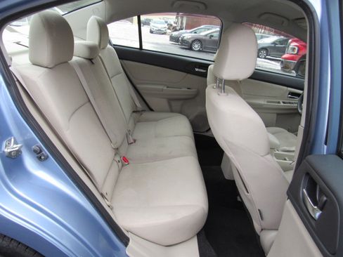 Used 2012 Subaru Impreza 2.0i Premium image 17