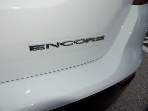 Used 2019 Buick Encore Preferred FWD image 16