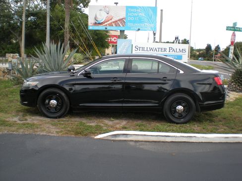 Used 2016 Ford Taurus Police Interceptor FWD image 2