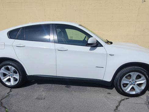 Used 2010 BMW X6 xDrive35i image 2
