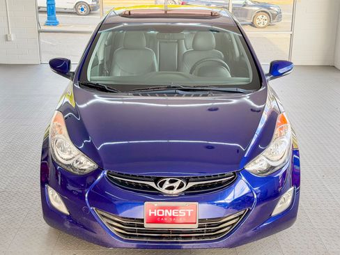 Used 2013 Hyundai Elantra image 2