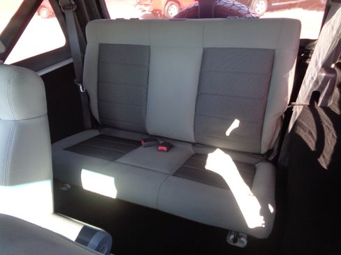 Used 2008 Jeep Wrangler X image 35