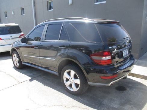 Used 2009 Mercedes-Benz ML 350 image 3