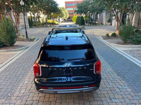 Used 2023 Hyundai Palisade Limited image 8