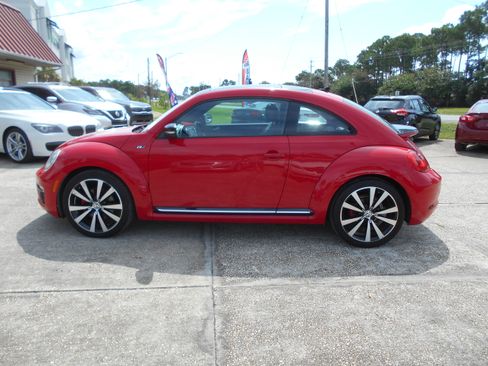 Used 2013 Volkswagen Beetle Turbo Coupe FWD image 4